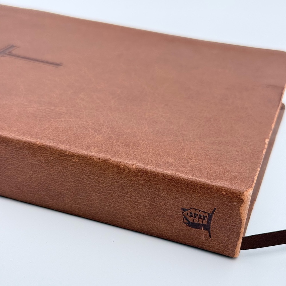 NKJV HOLY BIBLE SUPER GIANT PRINT EDITION REFERENCES RED LETTER LEATHER T NELSON - Picture 3 of 10